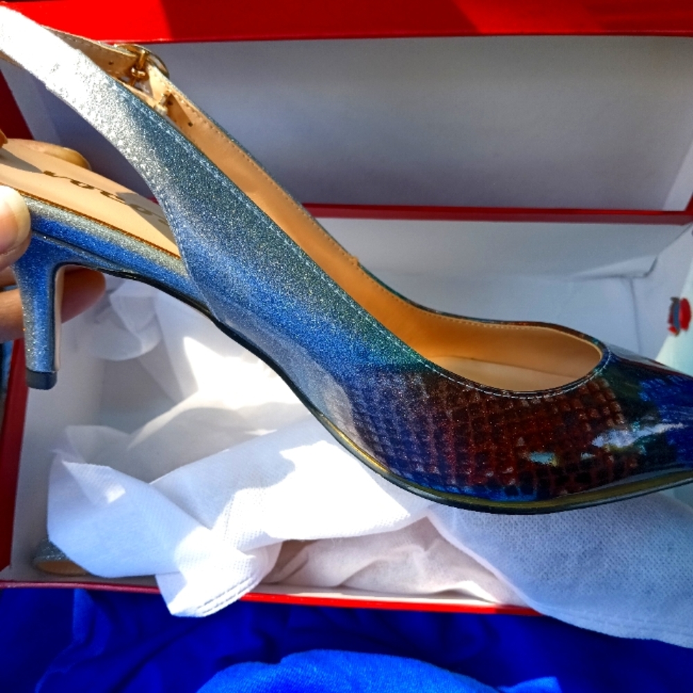 Vocosi Kitten Heels